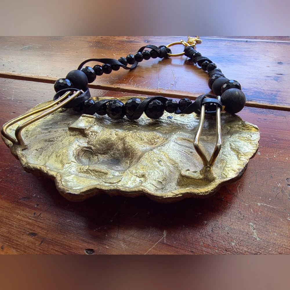 Goldtone Etched Lion Bag Charm - Custom Made - Picture 8 of 16